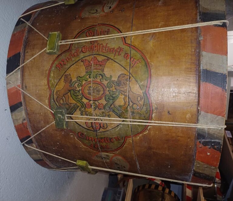 Ei­ne Trom­mel er­zählt